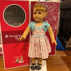 American Girl Doll Maryellen Larkin EUC and book